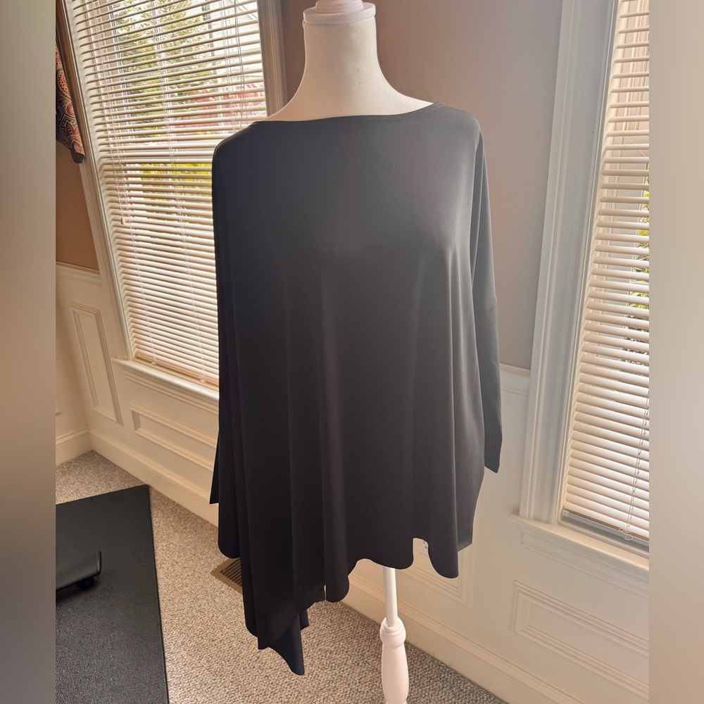 Planet by Lauren G - Elegant Black Poncho top in black